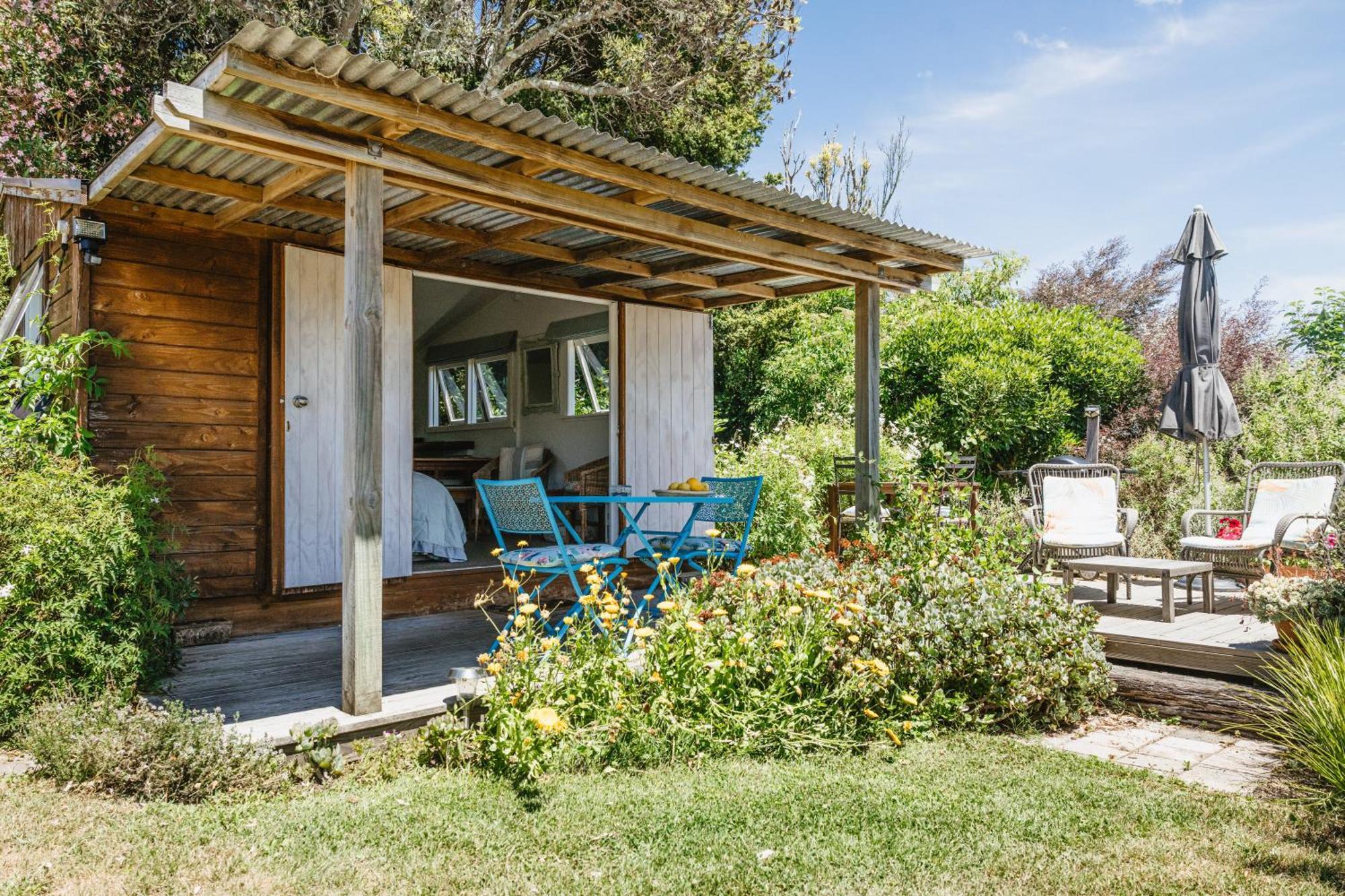 Haumoana Herb Cottage Exterior photo